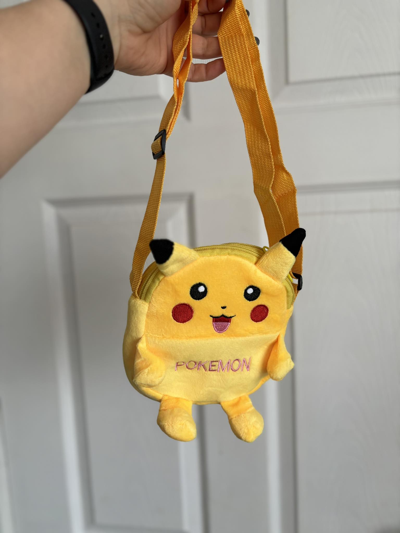 Vaikiška pliušinė tašytė per petį  "Pikachu"